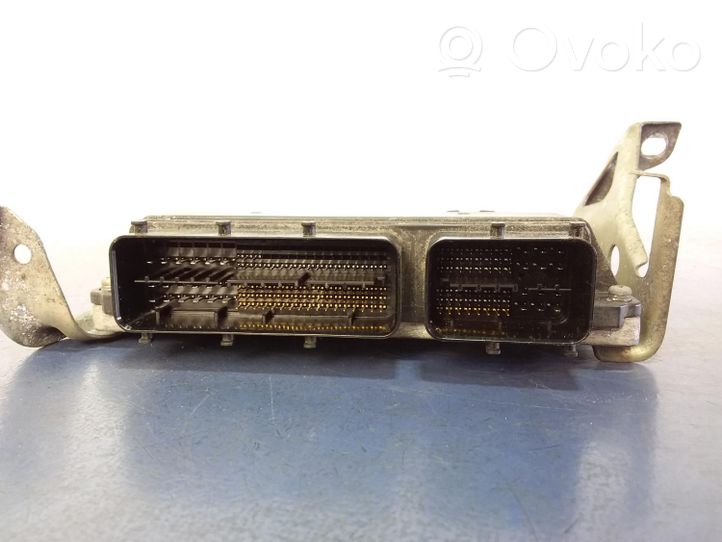 Toyota Avensis T270 Galios (ECU) modulis 8966105F21