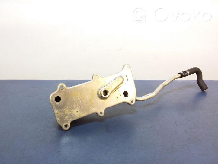 BMW 5 G30 G31 Radiatore dell’olio del motore 7648914