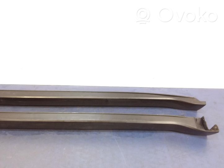 Subaru Forester SH Foot area side trim 