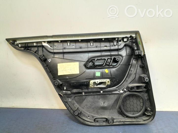 Volkswagen PASSAT CC Set di rivestimento del pannello della portiera 