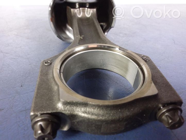 BMW X5 G05 Piston 84L132