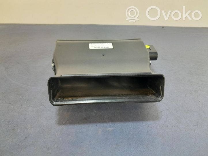 Audi A8 S8 D3 4E Copertura griglia di ventilazione laterale cruscotto 4E0819013A