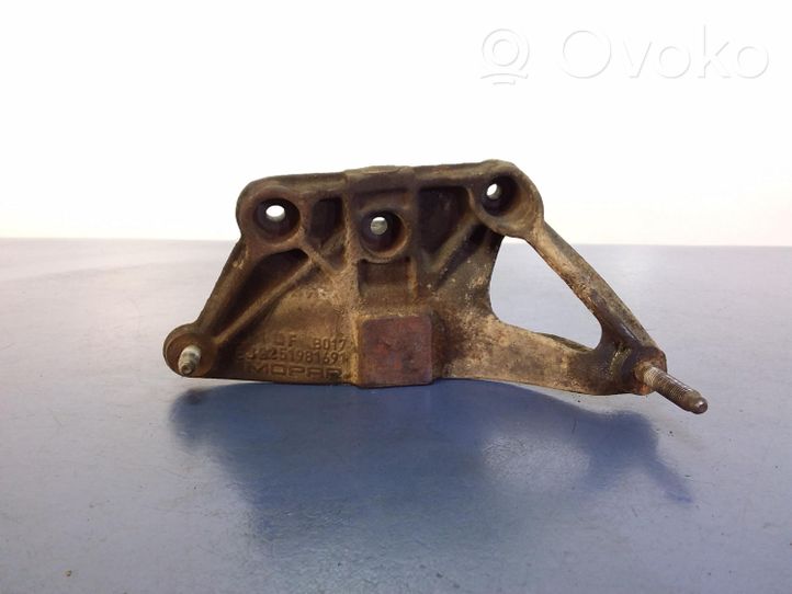 Jeep Grand Cherokee Valvola di depressione sul supporto motore 51981691