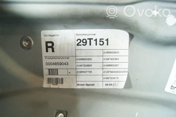 Mercedes-Benz A W169 Alzacristalli della portiera anteriore con motorino A1697203079