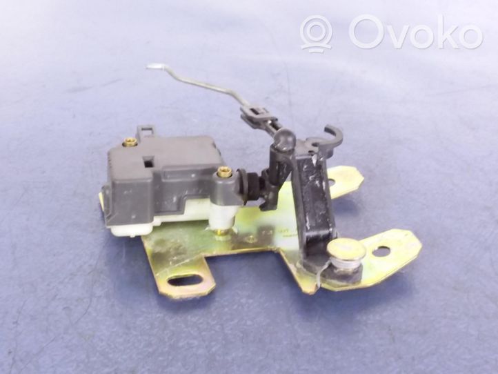 Volkswagen Touareg I Holder (bracket) 7L6827425