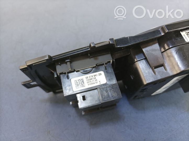 Peugeot 508 RXH Console centrale, commande de multimédia l'unité principale 9802378577