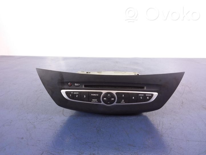 Renault Laguna III Radio/CD/DVD/GPS-pääyksikkö 281150004R