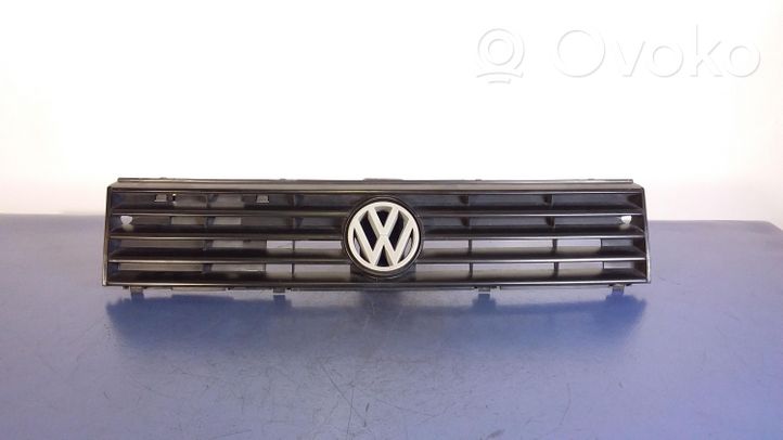 Volkswagen Polo II 86C 2F Stoßstange Stoßfänger vorne 867853653