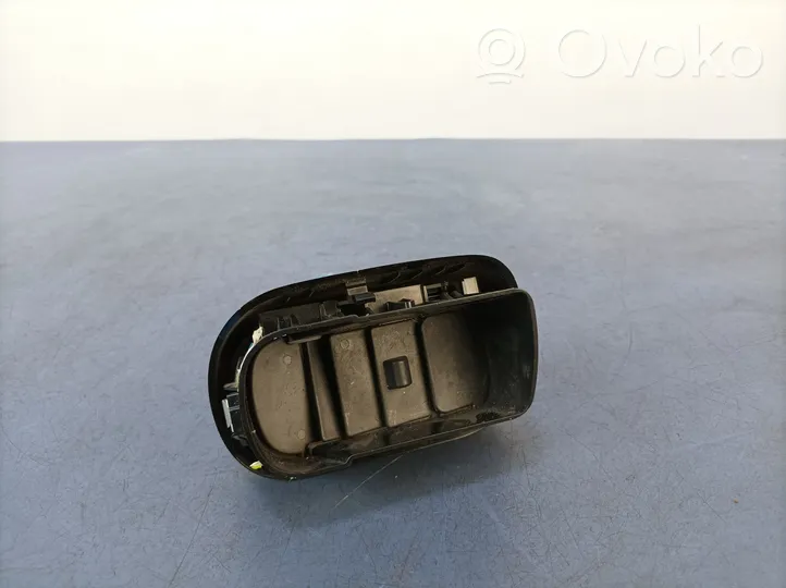 Citroen C4 Cactus Šoninės oro grotelės 9800167677