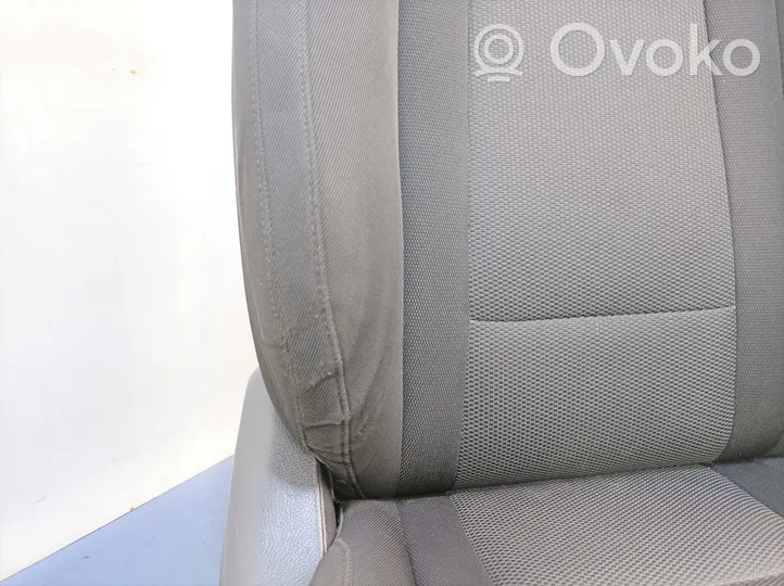 Hyundai i40 Front driver seat 