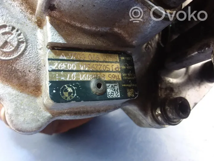 BMW 7 F01 F02 F03 F04 Cześć układu próżniowego turbosprężarki 