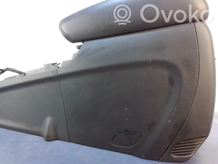 Jeep Grand Cherokee Center console, 209.61 € RRR