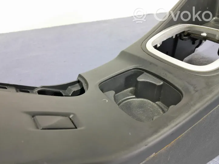 Renault Megane III Center console 01