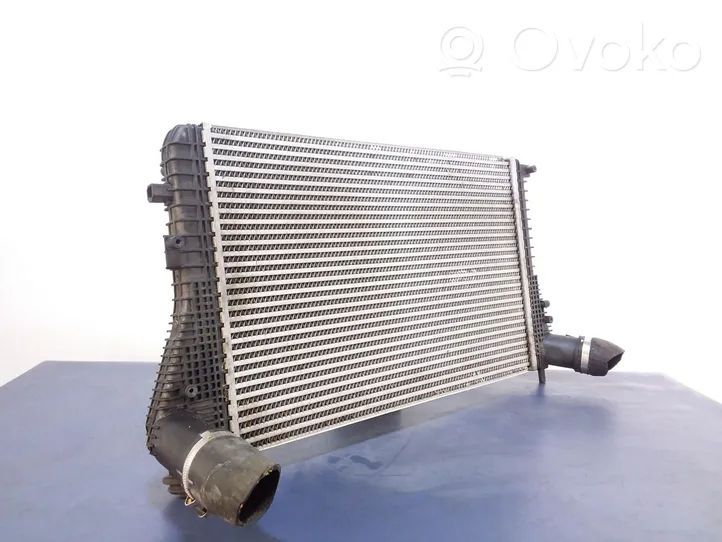 Volkswagen Tiguan Intercooler radiator 3C0145805AM