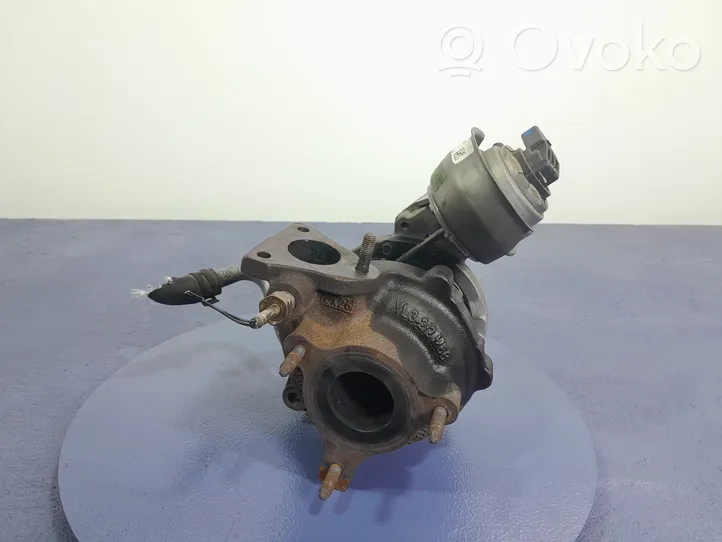 Audi A5 8T 8F Pièces d'aspiration d'air turbo 03L145721A