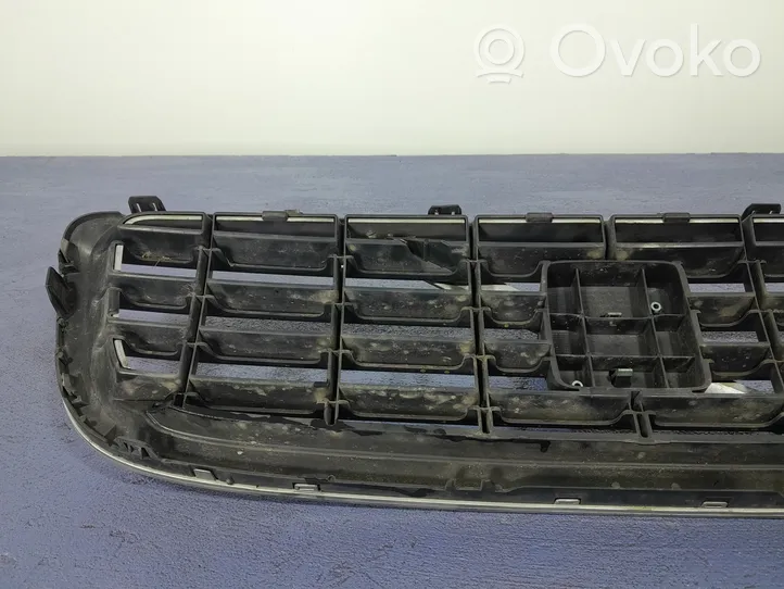 Volvo V50 Atrapa chłodnicy / Grill 30744915