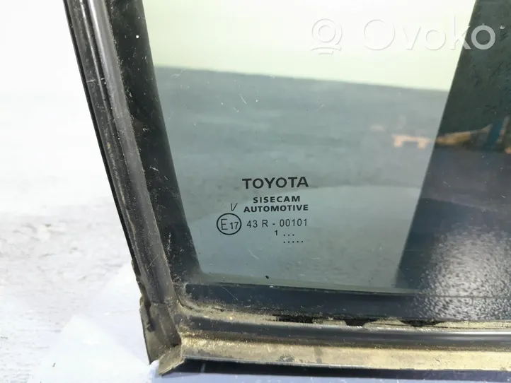 Toyota Corolla E210 E21 Vetro del finestrino della portiera posteriore 01