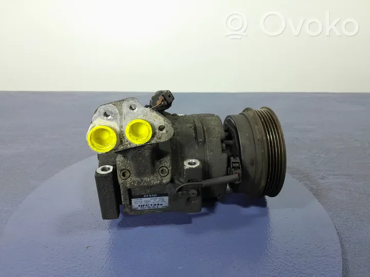 Toyota Avensis Verso Ilmastointilaitteen kompressorin pumppu (A/C) 447220-4221