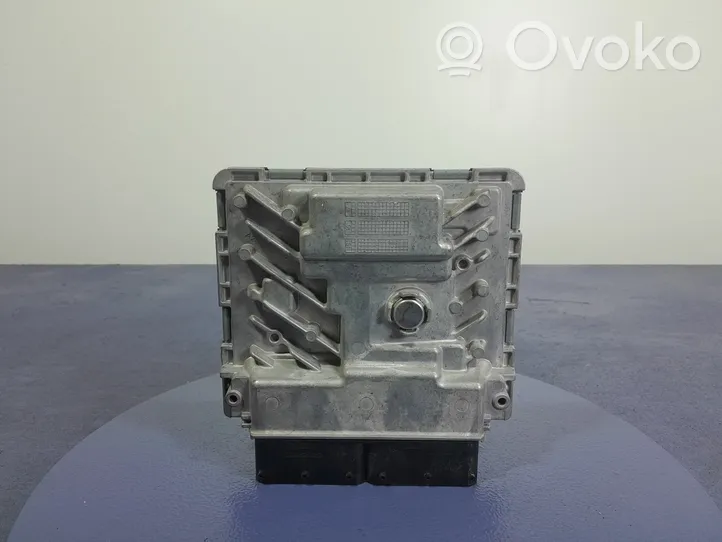 Volkswagen PASSAT B8 Engine control unit/module ECU 06K907425E