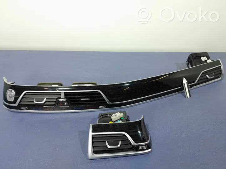 BMW 7 G11 G12 Rivestimento posteriore minigonna laterale 8070728