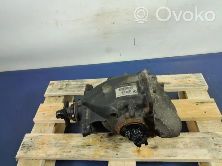 BMW 3 F30 F35 F31 Rear differential 8485723