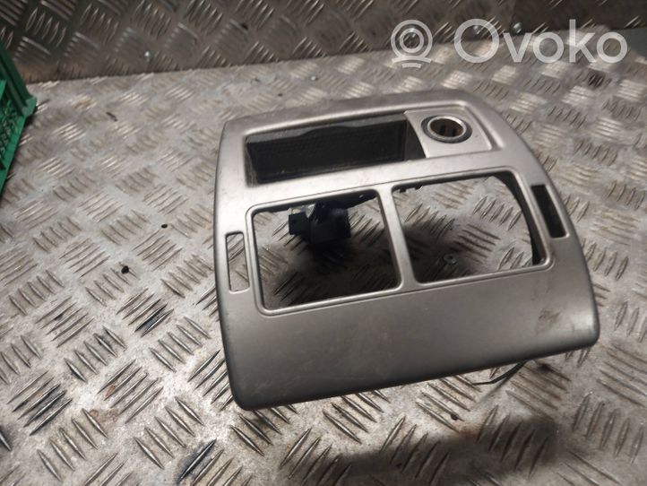 Volvo XC60 Griglia di ventilazione posteriore 6G9115K603KB