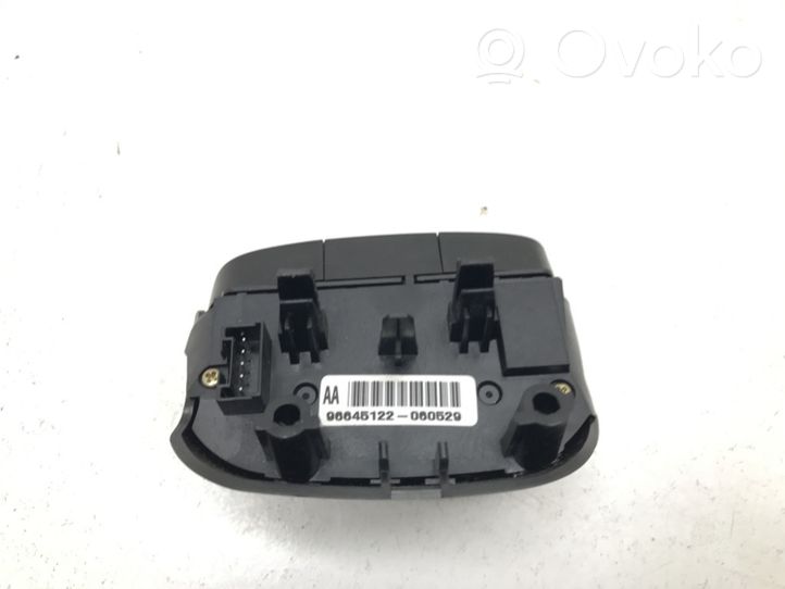 Chevrolet Epica Interruttore/pulsante di controllo multifunzione 96645122