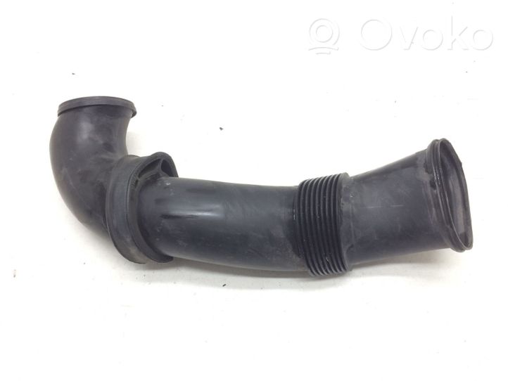 Volkswagen Touareg I Parte del condotto di aspirazione dell'aria 7L6129752A