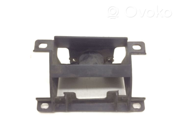 Volkswagen Touareg I Support de montage de pare-chocs avant 7L6807362