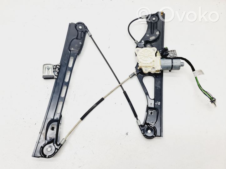 Mercedes-Benz E W211 Front door window regulator with motor 2117200246