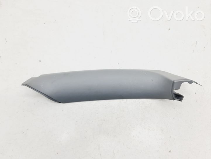 Volkswagen Touareg I Tailgate trim 7L6867671B