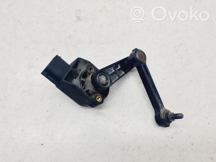 Volkswagen Touareg I Capteur de niveau de phare 7L0616571B