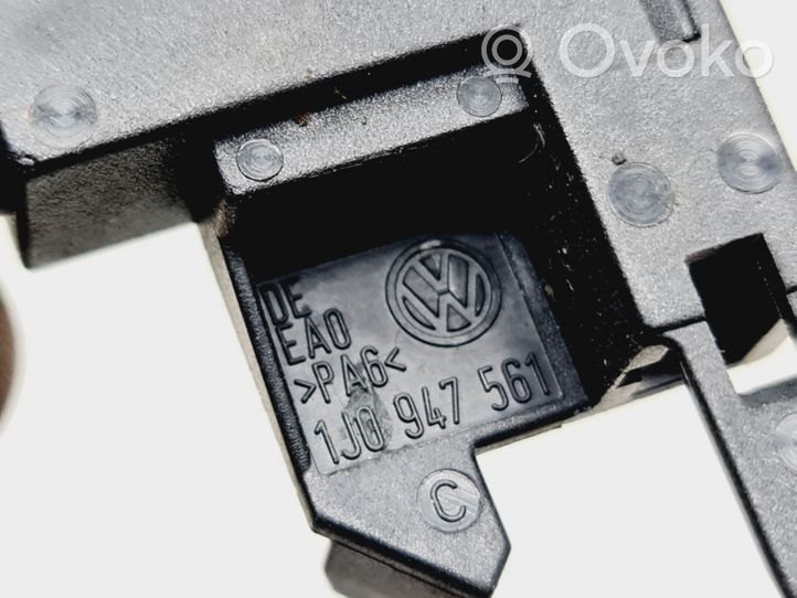 Volkswagen Golf V Sensore del freno di stazionamento/freno a mano 1J0947561
