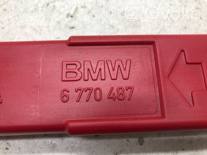 BMW X3 F25 Trójkąt ostrzegawczy 6770487