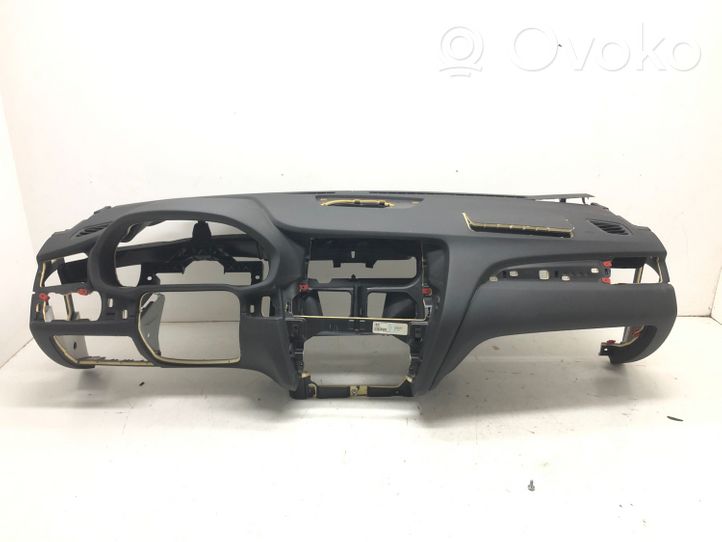 BMW X3 F25 Dashboard 006892695