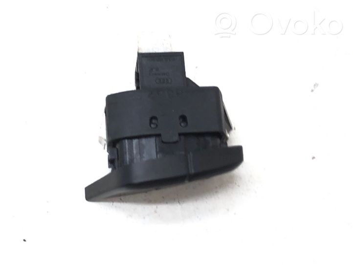 Audi A5 8T 8F Interruttore a pulsante della chiusura centralizzata 8T2962108