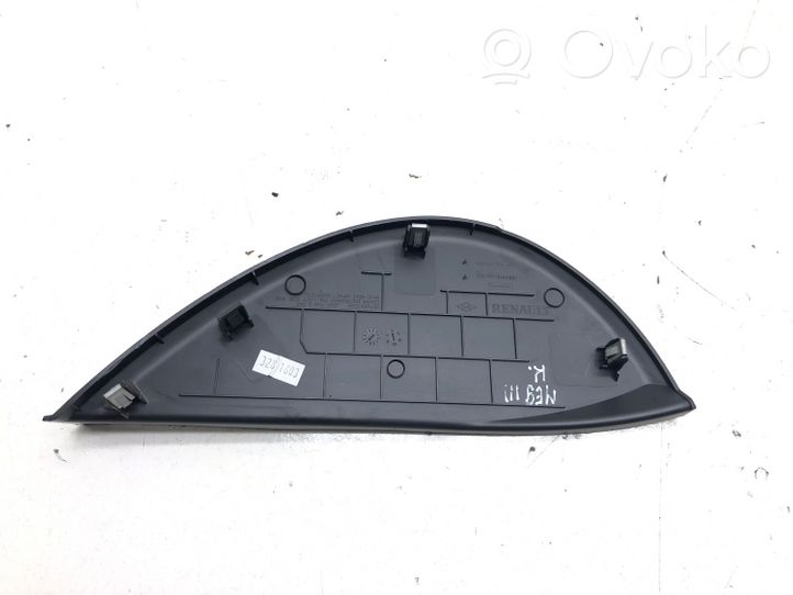 Renault Megane III Dashboard side end trim 689210021R