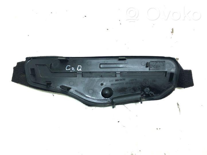 Citroen C3 Garniture d'essuie-glace 9684194780