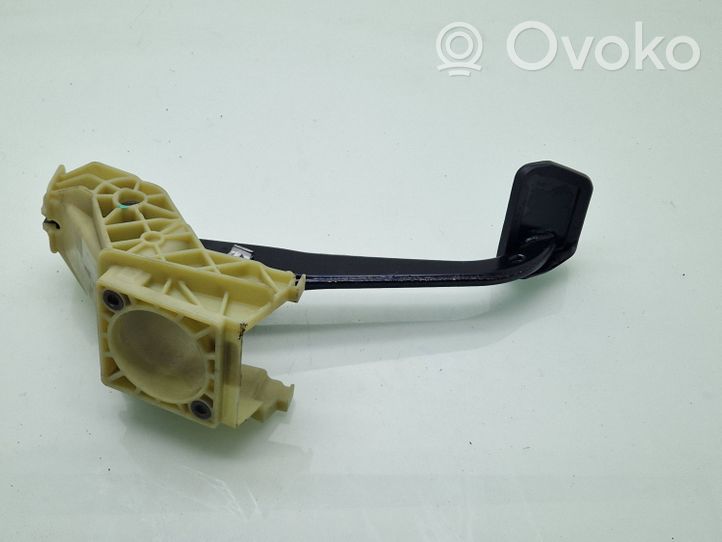 BMW X5 E70 Brake pedal 6769407