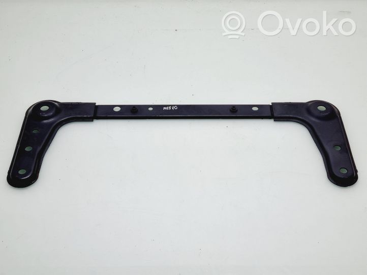 Renault Megane III Soporte para el marco panal de radiador 544640003R