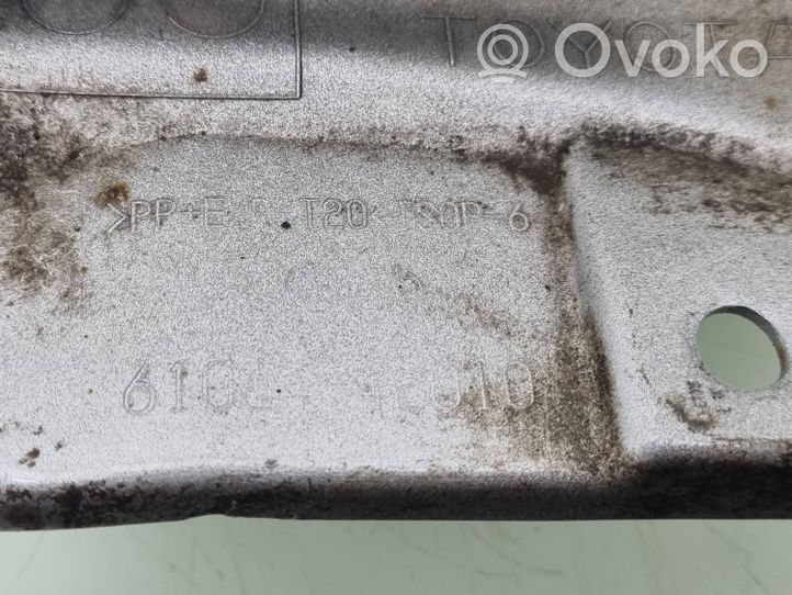 Toyota RAV 4 (XA30) Listwa błotnika tylnego 6106442010