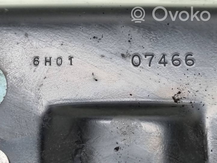 Toyota RAV 4 (XA30) Pas bezpieczeństwa fotela tylnego środkowego G091801