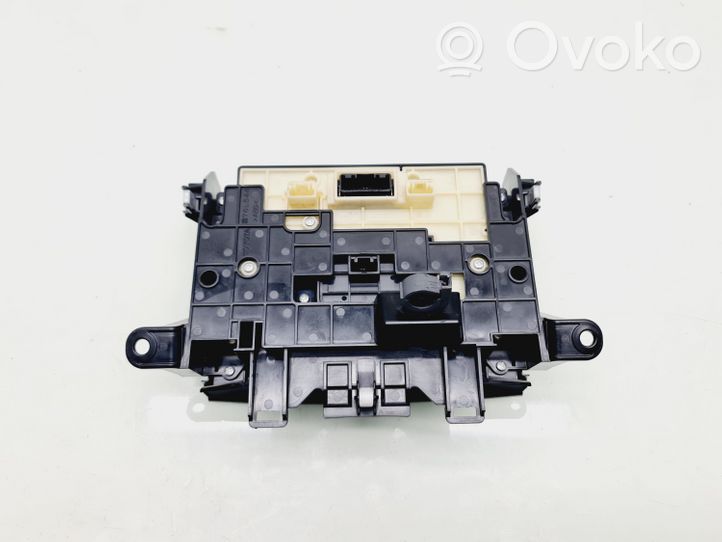 Toyota Land Cruiser (J150) Interruttore blocco differenziale 