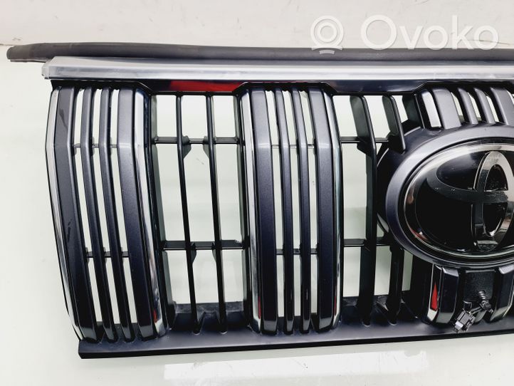 Toyota Land Cruiser (J150) Griglia superiore del radiatore paraurti anteriore 5310160F10