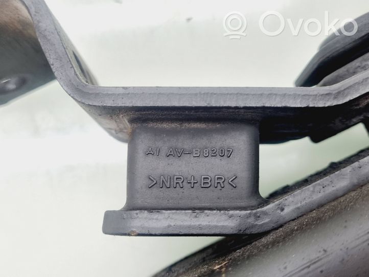 Toyota Land Cruiser (J150) Supporto di montaggio scatola del cambio AVB8207