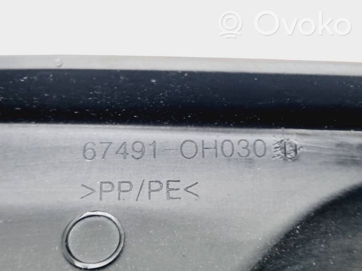 Toyota Aygo AB40 Inne części wnętrza samochodu 674910H030