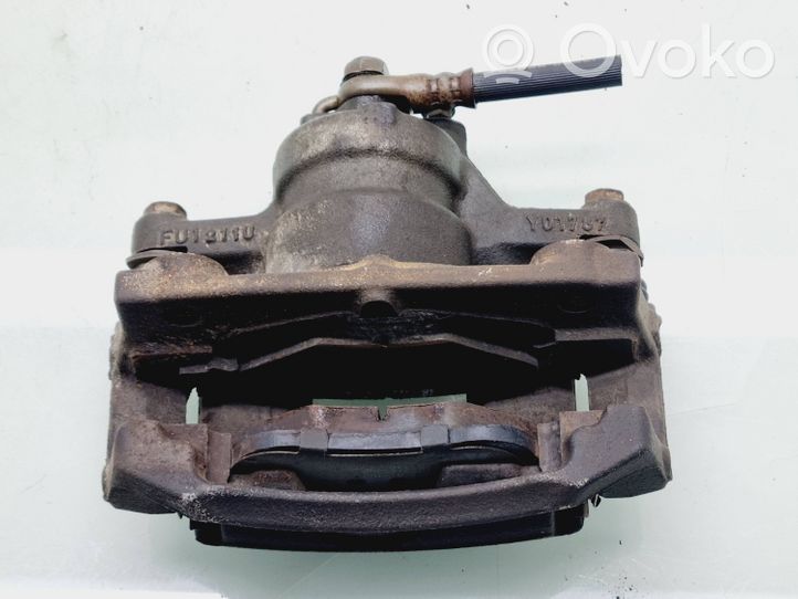 Toyota Aygo AB40 Caliper de freno delantero 477300H010