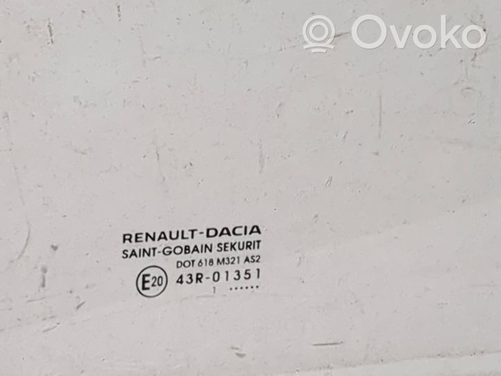 Dacia Logan III Etuoven ikkunalasi, neliovinen malli 