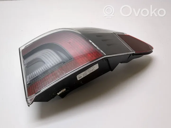 Tesla Model S Feux arrière / postérieurs 600592100F