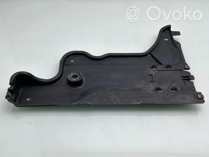 Volkswagen PASSAT B8 Rear underbody cover/under tray 3Q0825967